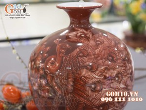 Bình hút lộc men màu, vẽ cảnh Công xòe tán lộc, cao 30cm