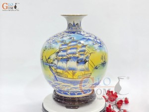Bình hút lộc men màu vẽ cảnh Thuận Buồm Xuôi Gió - Mã Đáo Thành Công, cao 30cm vẽ vàng 24k