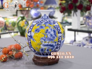 Bình hút lộc men màu vẽ Tứ cảnh, cao 35cm