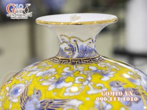 Bình hút lộc men màu vẽ vàng 24k, cảnh Chim Hoa Phú Quý, nền vàng cao 30cm