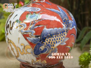 Bình hút lộc men màu vẽ vàng 24k, cảnh Phúc Đức, nền đỏ cao 25cm