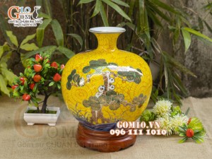 Bình hút lộc men màu vẽ vàng 24k, cảnh Thuận Buồm Xuôi Gió, nền vàng cao 35cm