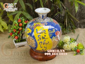 Bình hút lộc men màu vẽ vàng 24k, cảnh Vạn Sự Như Ý, cao 25cm