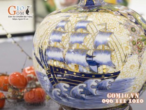 Bình hút lộc men màu vẽ vàng 24k, Nhị cảnh Thuận Buồm Xuôi Gió và Chim Hoa Phú Quý, cao 35cm