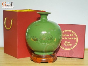 Bình hút lộc men màu xanh lá cảnh Thuận Buồm Xuôi Gió vàng kim, cao 26cm