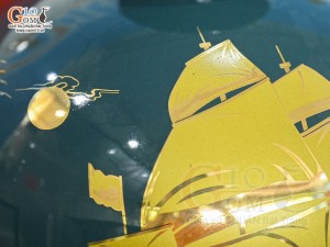 Bình hút lộc men màu xanh lục cảnh Thuận Buồm Xuôi Gió vàng kim, cao 23cm