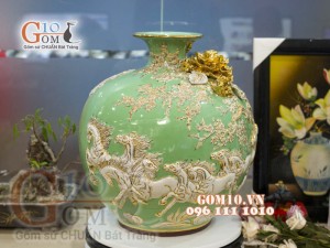 Bình hút lộc men ngọc đắp nổi Mã Đáo Thành Công - Dát Vàng cao 40cm