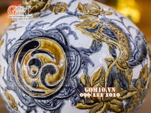 Bình hút lộc men rạn, đắp nổi Phú Quý Tài Lộc, cao 36cm