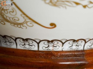 Bình hút lộc men trắng hoạ tiết Phúc-Lộc-Thọ vẽ vàng kim, cao 27cm