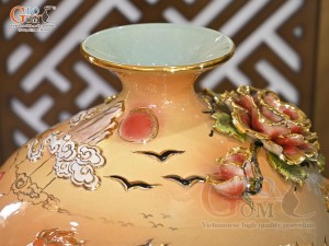 Bình hút lộc men vân mây đắp nổi Mã Đáo Thành Công vẽ vàng 24k, cao 35cm (Màu cam)
