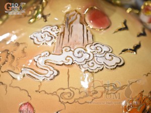 Bình hút lộc men vân mây đắp nổi Mã Đáo Thành Công vẽ vàng 24k, cao 35cm (Màu cam)