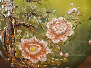 Bình hút lộc men vân mây đắp nổi Mã Đáo Thành Công vẽ vàng 24k, cao 35cm (Màu xanh)