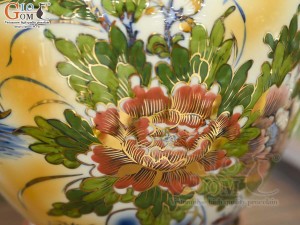 Bình hút lộc miệng lượn men màu cảnh Thuận Buồm Xuôi Gió vẽ vàng 24k, cao 30cm