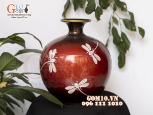 Bình hút lộc sơn mài nền đỏ họa tiết Chuồn rạn, cao 31cm