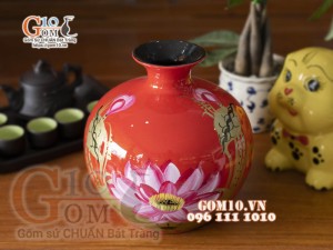 Bình hút lộc sơn mài nền đỏ vẽ hoa sen, 23cm