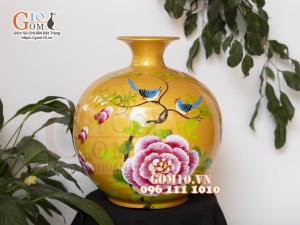 Bình hút lộc sơn mài nền vàng vẽ hoa Phù Dung, cao 32cm