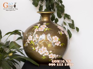 Bình hút lộc sơn mài nền nâu họa tiết Chim Hoa rạn, cao 31cm