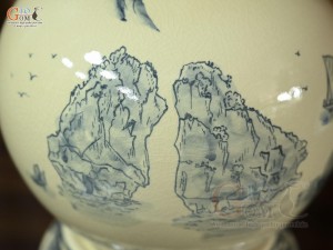 Bình hút lộc thuận buồm xuôi gió men rạn vàng, cao 28cm (bao gồm cả chân đế)