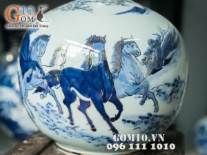 Bình hút lộc vẽ vàng - Bát Mã Truy Phong 30cm