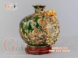 Bình hút tài lộc Công Đào đắp nổi vẽ vàng 24k, nền xanh - cao 40cm