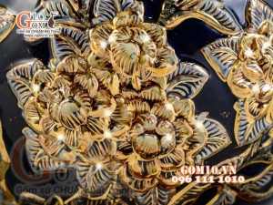 Bình hút tài lộc Mã Đáo Thành Công đắp nổi vẽ vàng 24k, nền xanh coban - cao 35cm