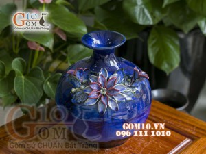 Bình hút tài lộc men hỏa biến đắp nổi cánh hoa, cao 26cm