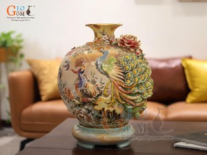 Bình hút tài lộc men loang nâu đắp nổi Công Đào Phú Quý vẽ vàng 24k, cao 30cm