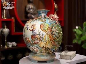 Bình hút tài lộc men loang xanh đắp nổi Công Đào Phú Quý vẽ vàng 24k, cao 40cm