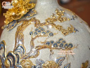 Bình hút tài lộc men rạn, đắp nổi Thuận buồm xuôi gió vẽ vàng 24k, cao 35cm