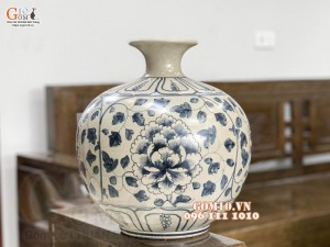 Bình hút tài lộc men rạn họa tiết hoa dây, cao 32cm