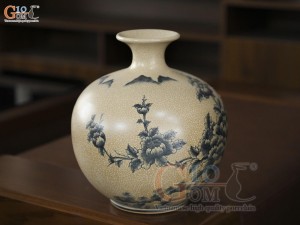 Bình hút tài lộc men rạn vẽ hoa mẫu đơn, cao 30cm