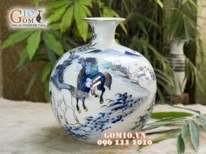 Bình hút tài lộc men lam cổ cảnh Mã Đáo Thành Công vẽ Vàng 24k, cao 25cm