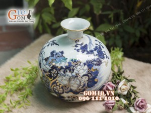 Bình hút tài lộc men lam cổ cảnh Canh Tý vẽ vàng 24k, cao 22cm