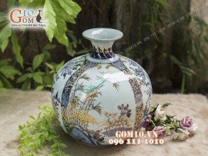 Bình hút tài lộc men lam cổ họa tiết Tứ Cảnh vẽ Vàng 24k, cao 30cm