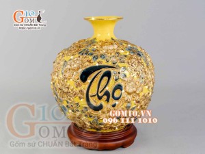 Bình hút tài lộc Phúc Lộc Thọ ngàn hoa đắp nổi vẽ vàng 24k, nền vàng - cao 35cm