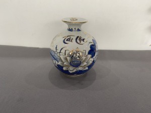 Bình hút tài lộc sen phú quý men lam vẽ vàng 24k, cao 16cm