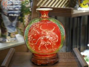 Bình hút tài lộc tam hợp Tỵ-Dậu-Sửu nền đỏ vẽ vàng kim 24k, cao 35cm