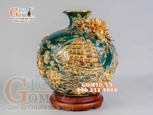 Bình hút tài lộc Thuận Buồm Xuôi Gió đắp nổi vẽ vàng 24k, nền xanh lục bảo - cao 40cm