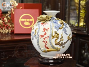 Bình hút tài lộc Vạn Sự Như Ý đắp nổi, nền trắng, cao 22cm