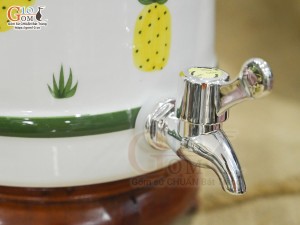 Bình nước men trắng vẽ dứa chỉ xanh 2,5 Lít 