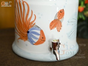 Bình nước men trắng vẽ tiểu ngư, 4L