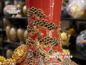 Bình tỏi cổ cao vẽ vàng, đắp nổi Chim hoa, nền đỏ, cao 75cm