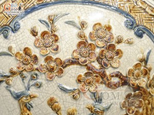 Bình tỏi cổ thẳng men rạn đắp nổi tứ cảnh Tùng Cúc Sen Mai, cao 70cm