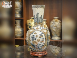 Bình tỏi cổ thẳng men rạn đắp nổi tứ cảnh Tùng Cúc Sen Mai, cao 70cm