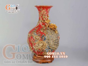 Bình tỏi Công Đào đắp nổi vẽ vàng 24k, nền đỏ - cao 80cm