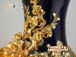 Bình tỏi Công Đào đắp nổi vẽ vàng 24k, nền xanh coban - cao 40cm
