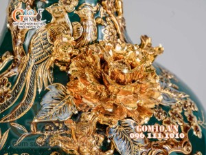 Bình tỏi Công Đào đắp nổi vẽ vàng 24k, nền xanh lục bảo - cao 80cm