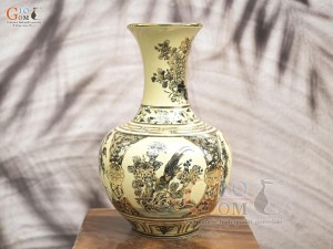 Bình tỏi men cổ họa tiết tứ cảnh chữ Phúc vẽ vàng 24k, cao 36cm