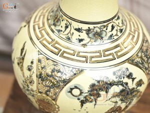 Bình tỏi men cổ họa tiết tứ cảnh chữ Phúc vẽ vàng 24k, cao 36cm