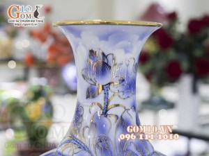 Bình tỏi men lam cổ vẽ vàng 24k, cảnh Sen Hạc Phú Quý cao 45cm